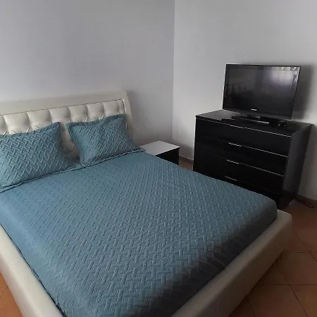Seaview Deluxe Apartment